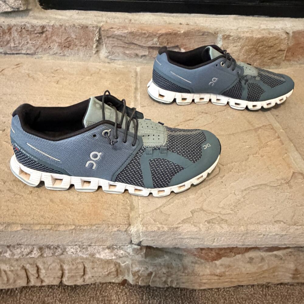 ON CLOUD Women's Cloud Low Top Running Sneakers In Tide/magnet Size 9 - Picture 4 of 13